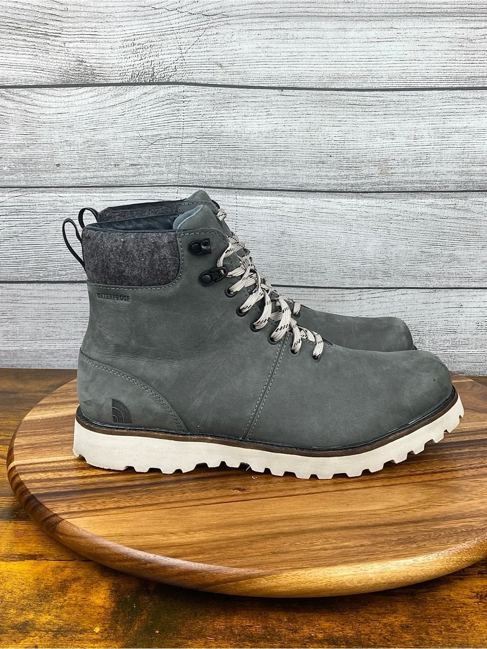 The North Face Work to Wear Lace II Waterproof Boots Grey Men’s Shoe Size 11